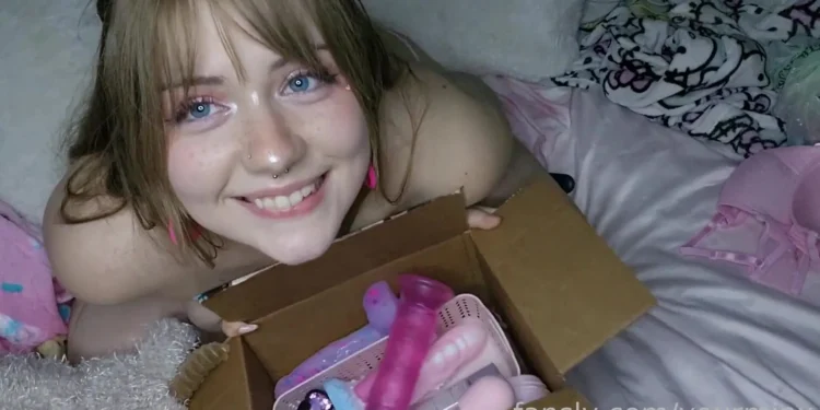 Yourminx Fucking Myself Untill I Cream Fansly Video